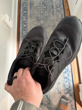 Hoka transport wide